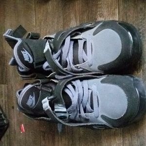 Nike. David Robinsons Nike unlimited air